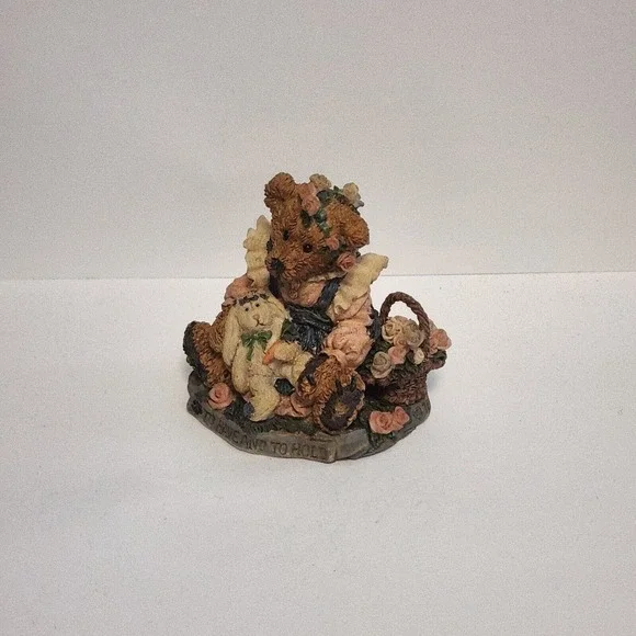 Boyds Bears Friends 2017 Bailey Pixie To Have and To Hold Figurine 2017 - Picture 6 of 10